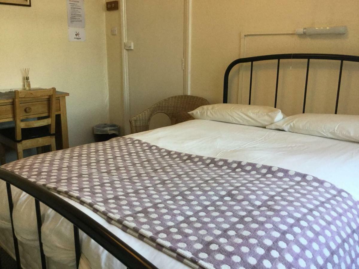 Bay Lodge เอลส์เบอรี ภายนอก รูปภาพ
